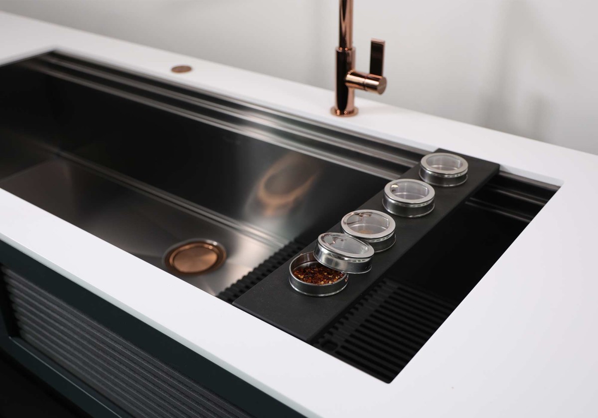 Sink Happy Hour Gun Metal